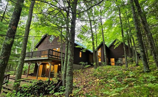 House in Hazelhurst, Wisconsin, United States 1