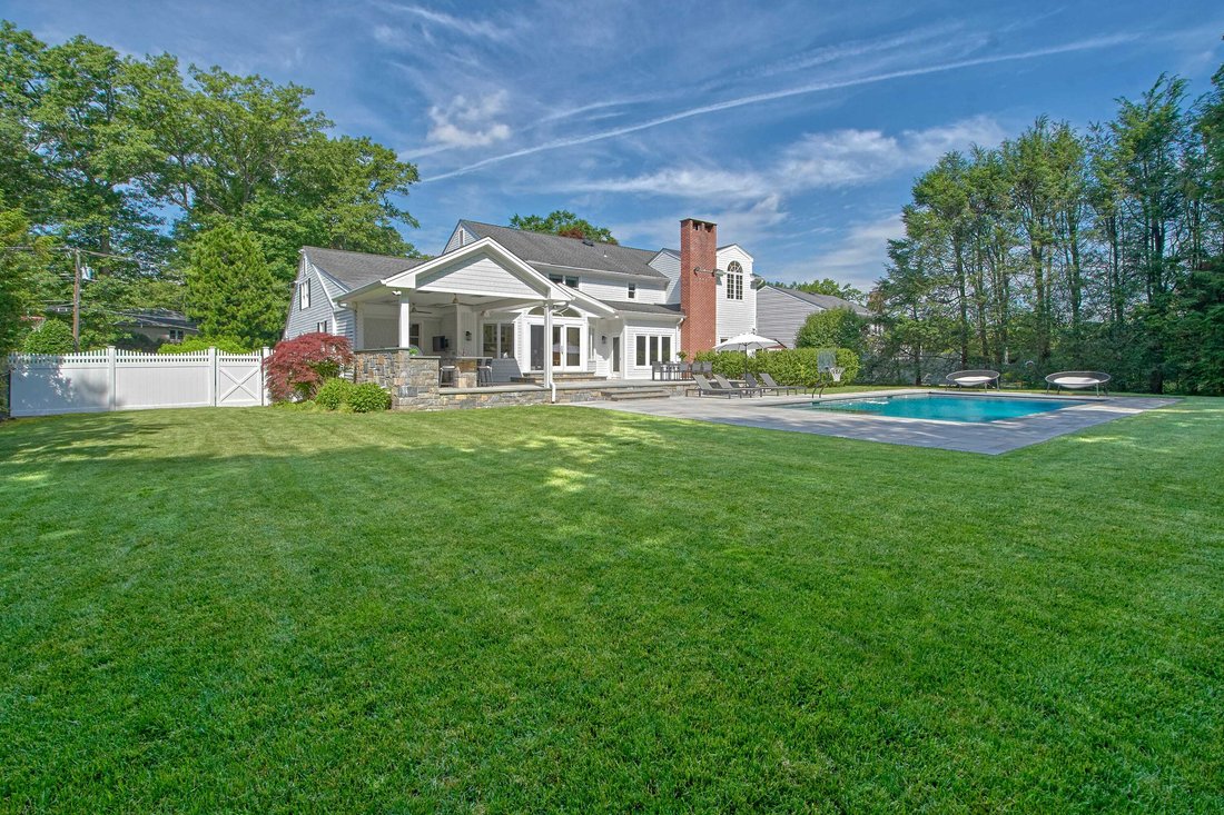 House in Harrison, New York, United States 5 - 18921486