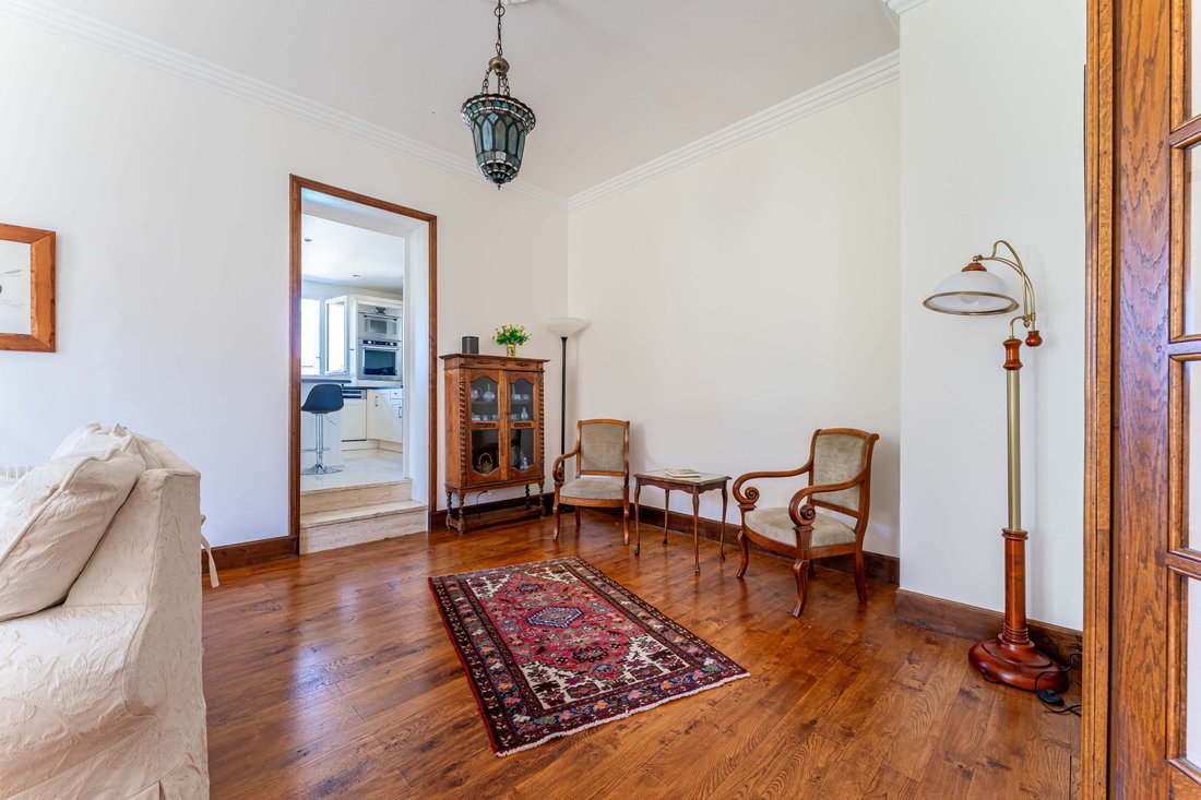 Maison à Fleurieu-sur-Saône, Auvergne-Rhône-Alpes, France 4 - 18920839