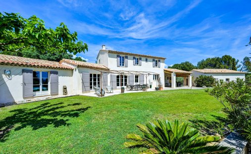 Maison à Le Tholonet, Provence-Alpes-Côte d'Azur, France 1