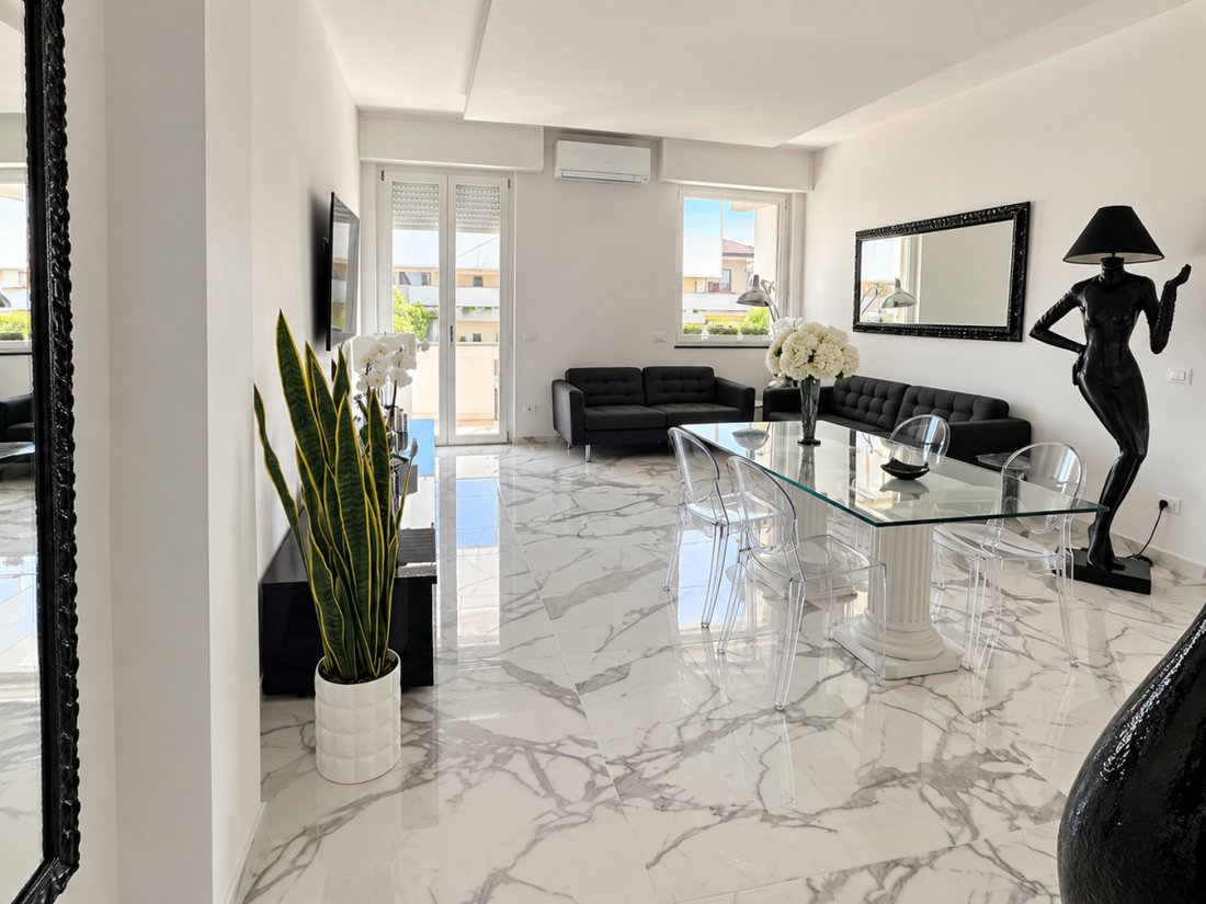 Apartment in Centro, Forte dei Marmi, Tuscany 2 - 18909128