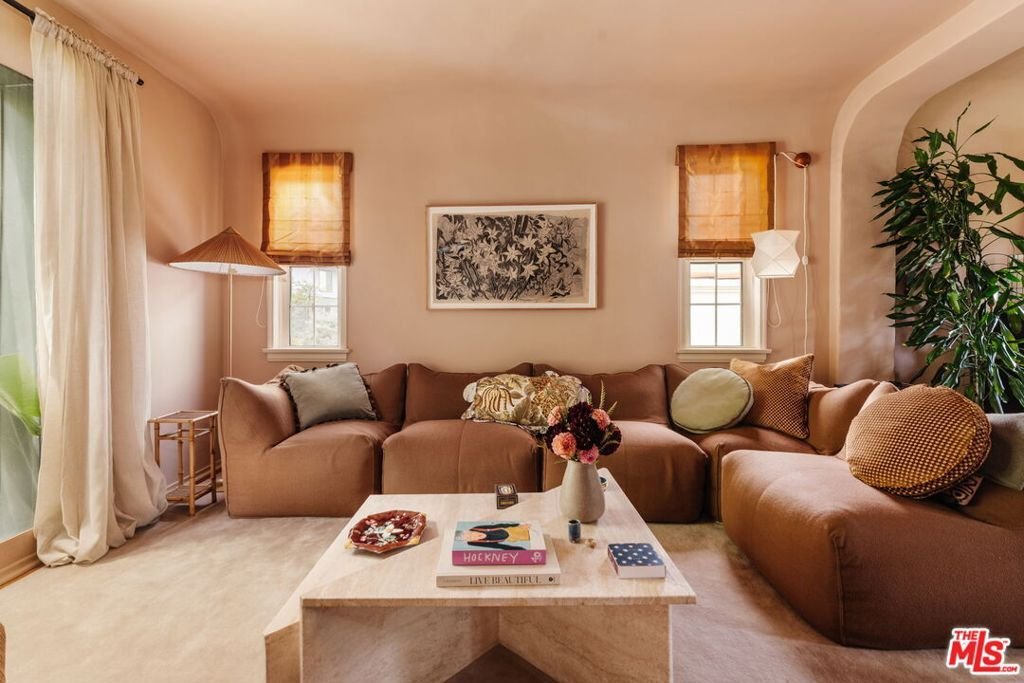 House in Los Angeles, California, United States 1 - 18908830