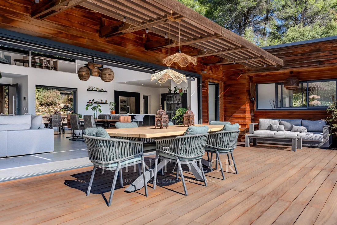 Villa in Grasse, Provence-Alpes-Côte d'Azur, France 4 - 18907552
