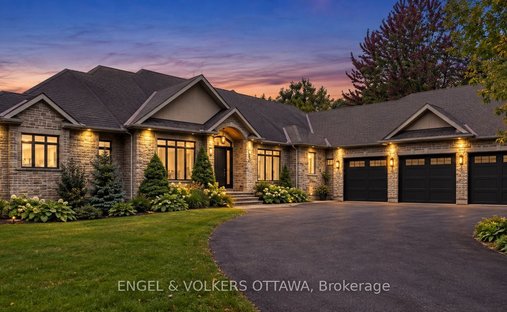 House in Ottawa, Ontario, Canada 1