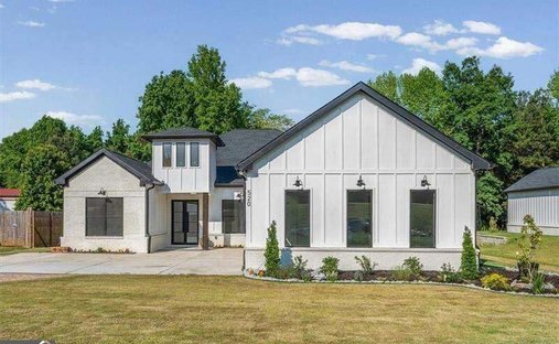 House in Lilburn, Georgia, United States 1
