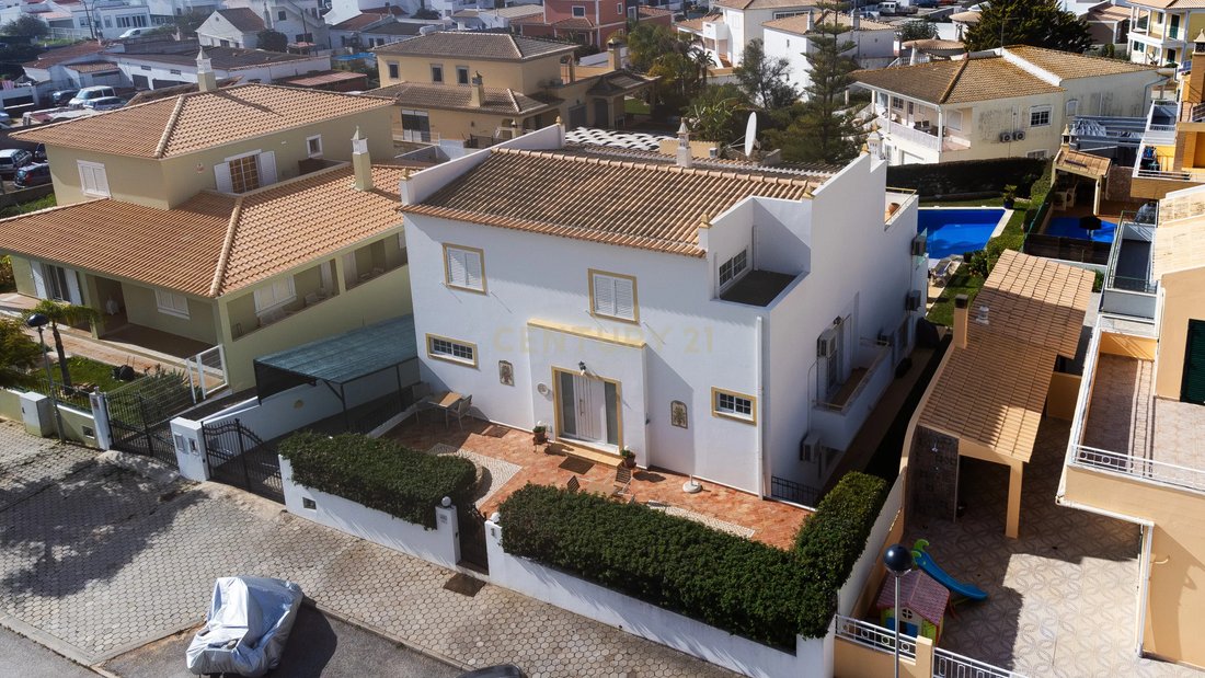 Villa in Alcantarilha, Algarve, Portugal 3 - 15262169