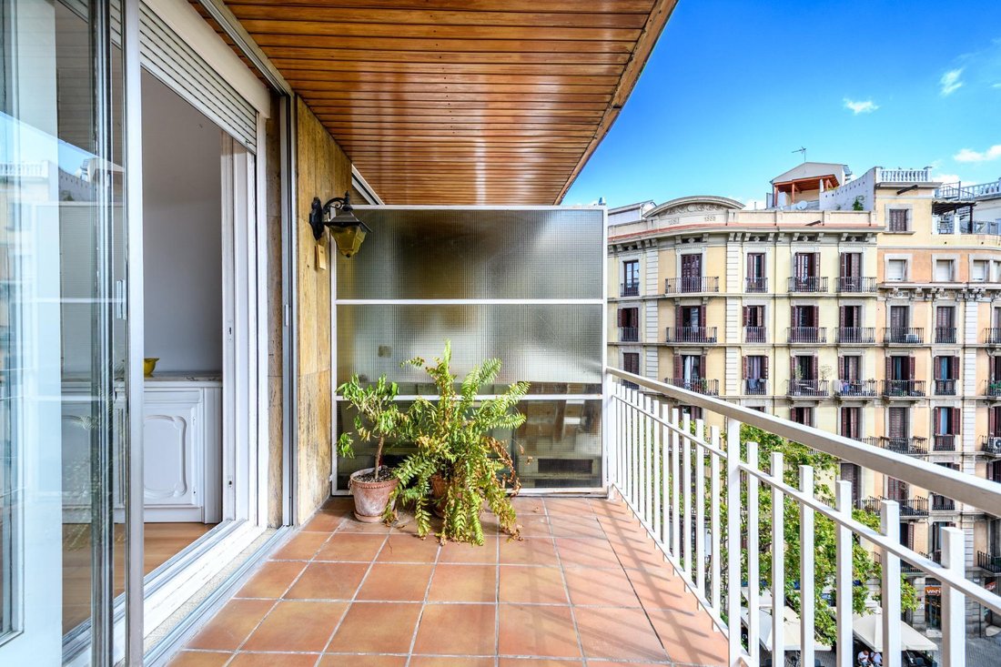 Apartment in Eixample, Barcelona, Spain 3 - 18913546