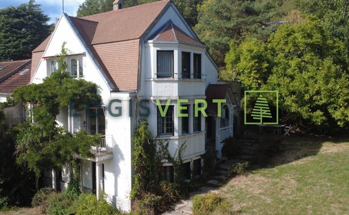 House in Plateau et Pileu, Palaiseau, France 1