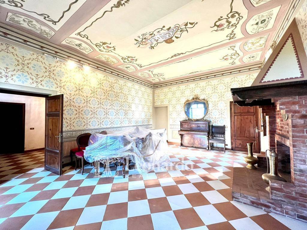 Villa in Camaiore, Tuscany, Italy 5 - 18912102