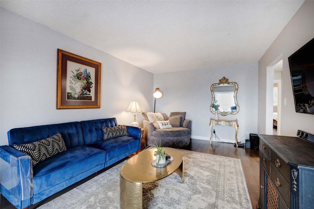 House in West Kelowna, British Columbia, Canada 4 - 18910846