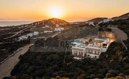 Villa in Antiparos, Aegean, Greece 1