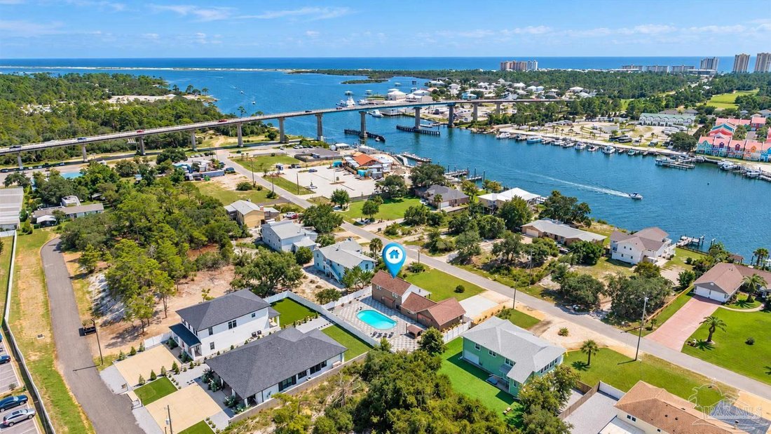 House in Pensacola, Florida, United States 2 - 18921764
