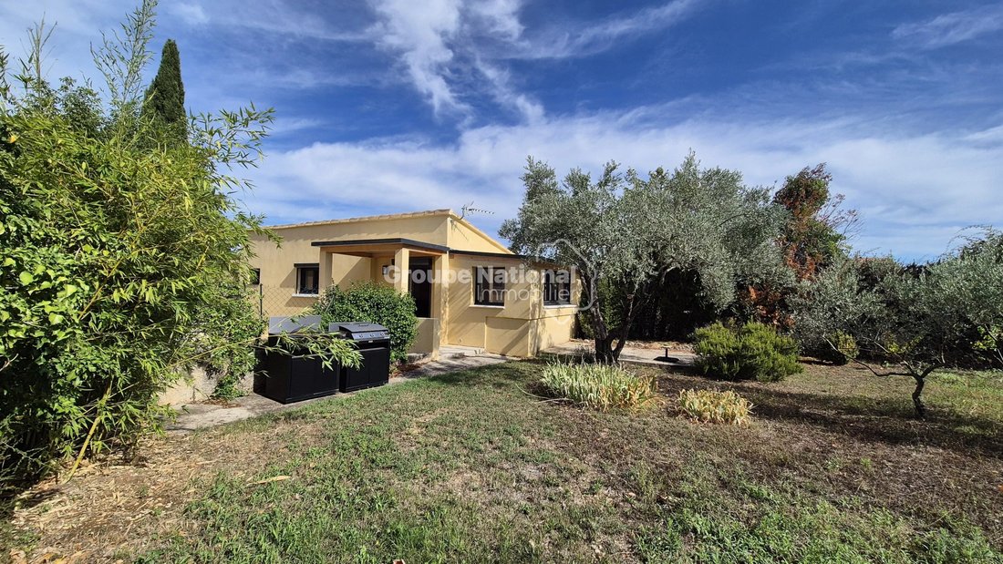 Villa in Aubignan, Provence-Alpes-Côte d'Azur, France 3 - 18911359