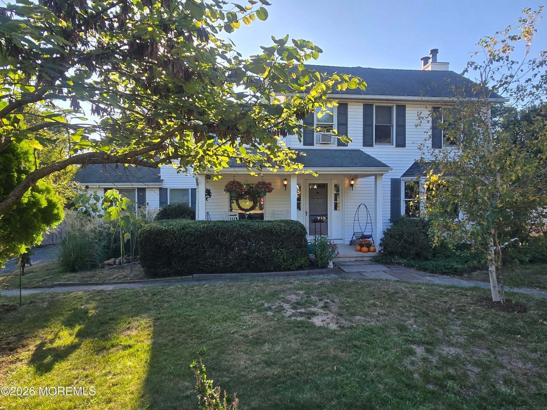 House in Holmdel, New Jersey, United States 1 - 18905474