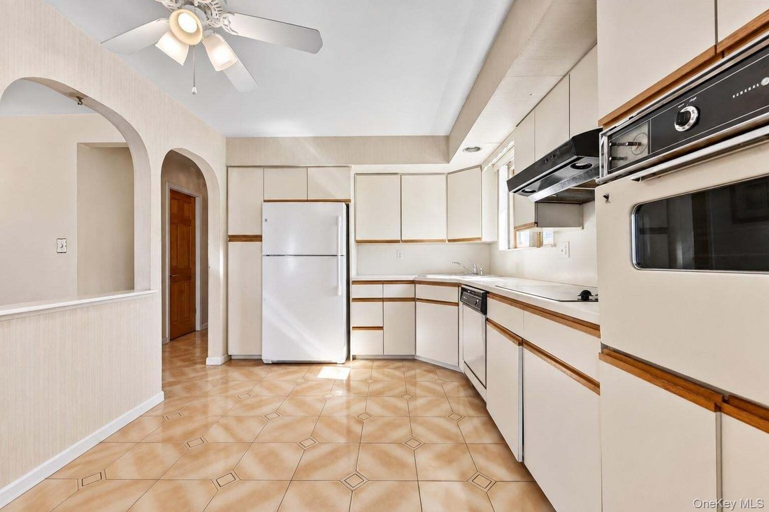 House in New York, New York, United States 5 - 17356184