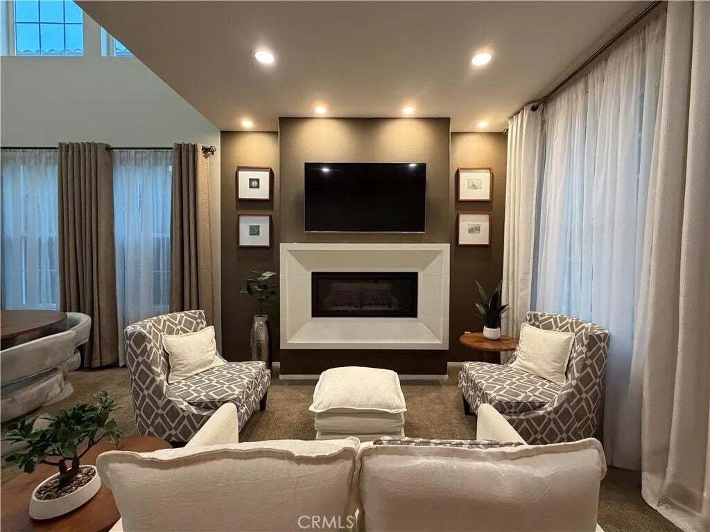 House in Fullerton, California, United States 4 - 18913334