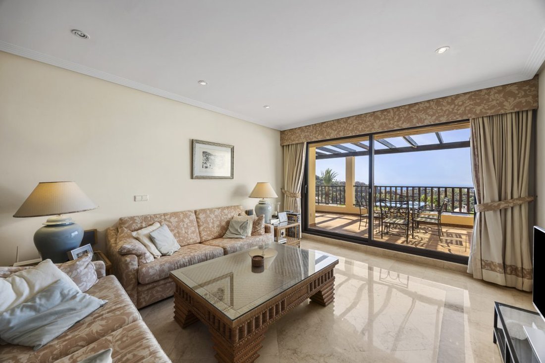 Apartment in Benahavis, Andalusia, Spain 2 - 18918936