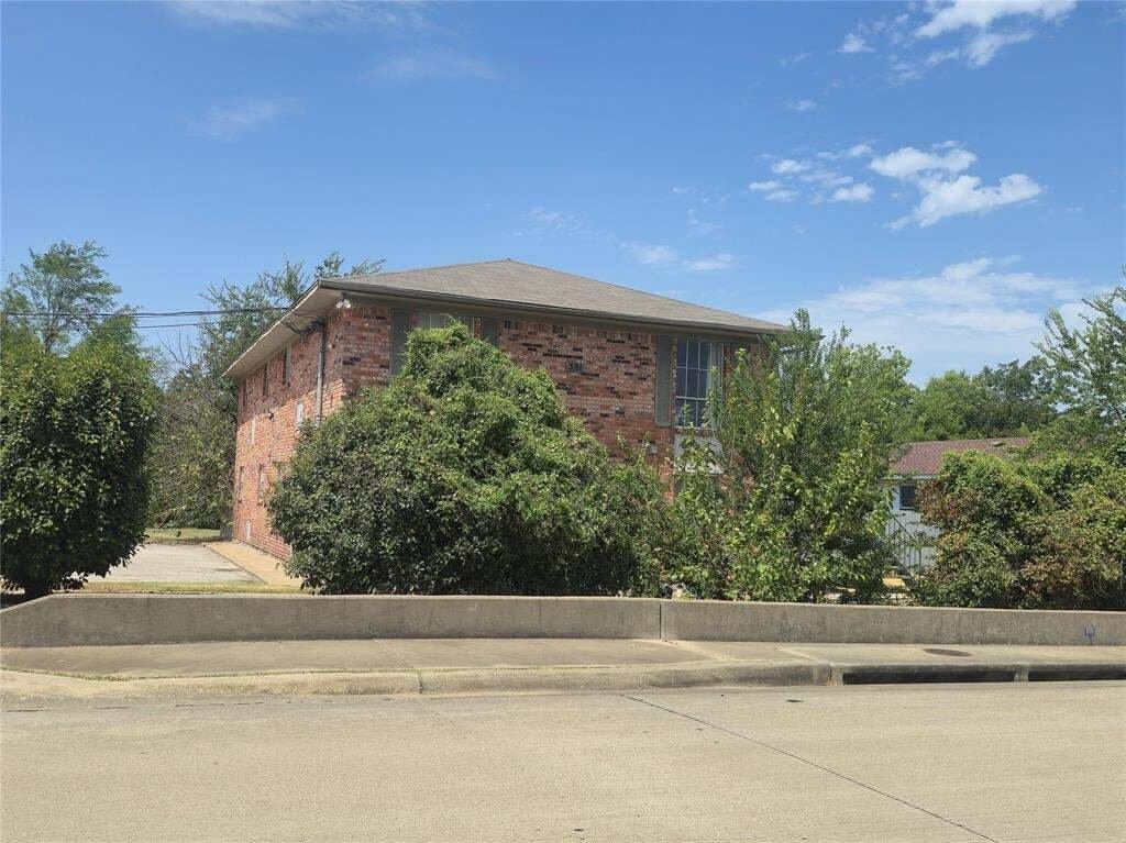 Garland, Texas, United States 4 - 18910620