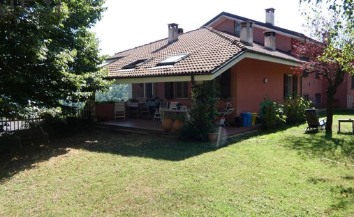 Villa in Carcare, Liguria, Italy 1