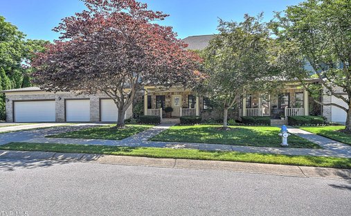 House in Elizabethton, Tennessee, United States 1