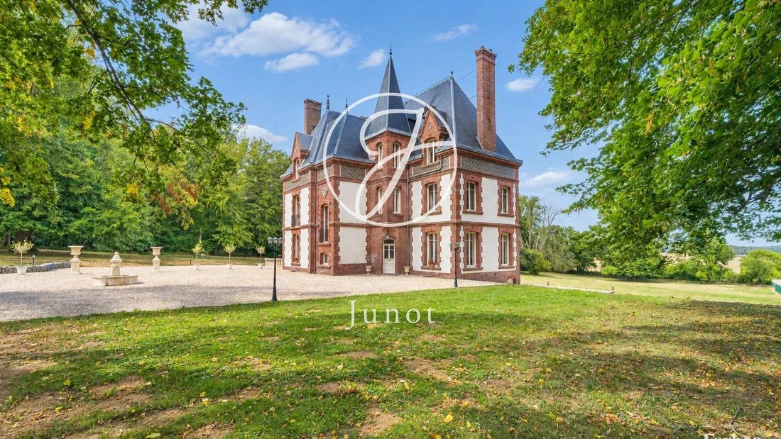 Schloss in Saint-Illiers-la-Ville, Île-de-France, Frankreich 5 - 18763014