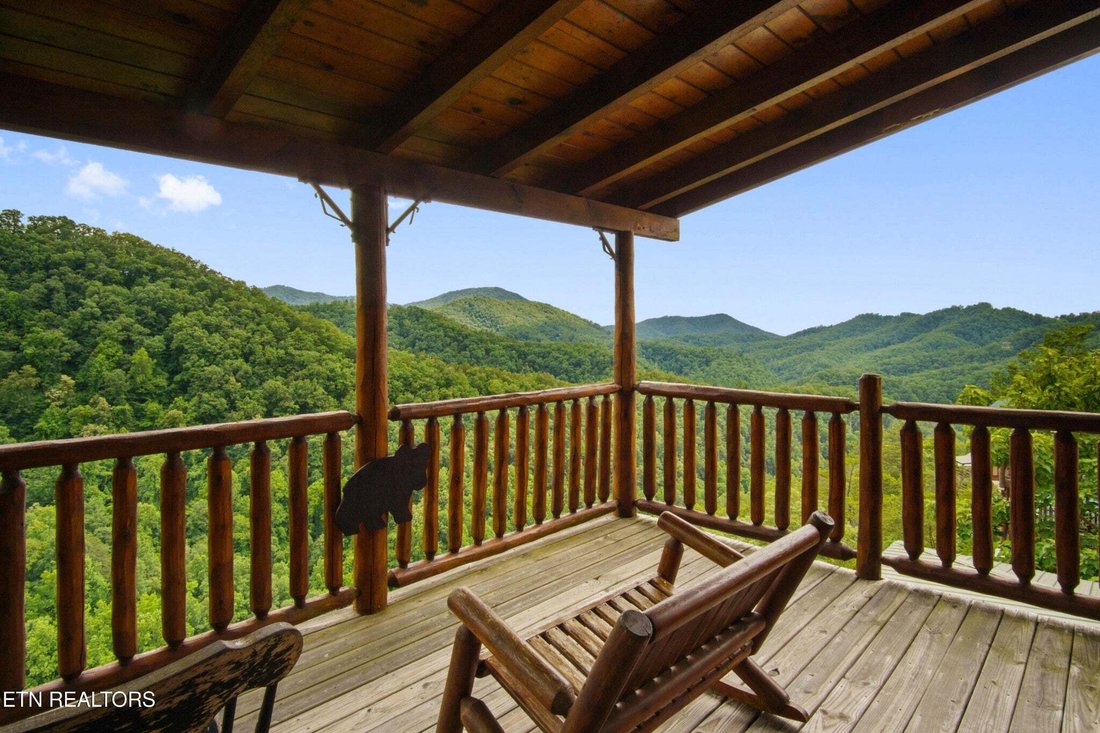 Pigeon Forge, Tennessee, United States 4 - 18909194