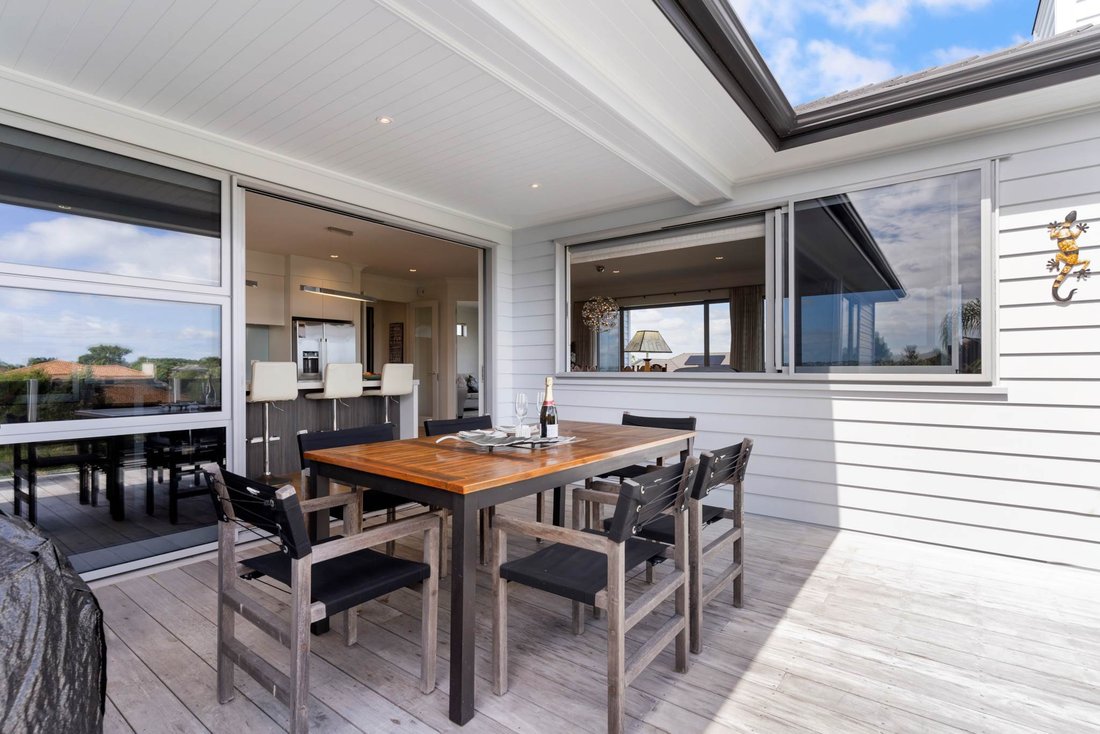 House in Beachlands, Auckland, New Zealand 1 - 15367593
