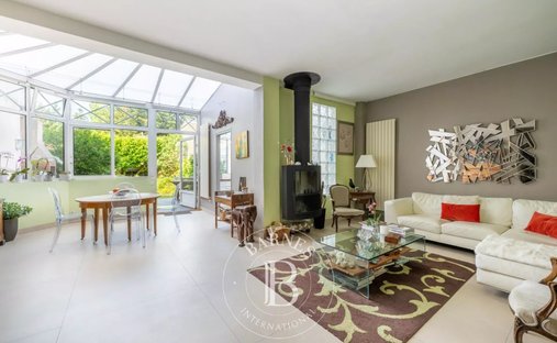 House in Le Chesnay, Le Chesnay-Rocquencourt, France 1