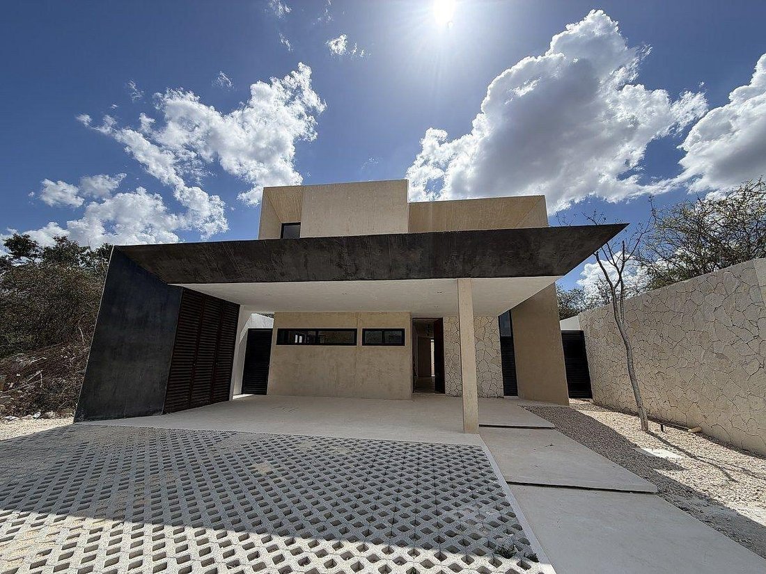 House in Yucatán Country Club, Yucatan, Mexico 1 - 18908430