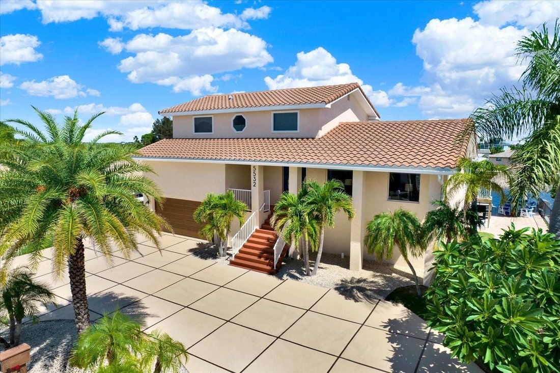House in New Port Richey, Florida, United States 1 - 18909100