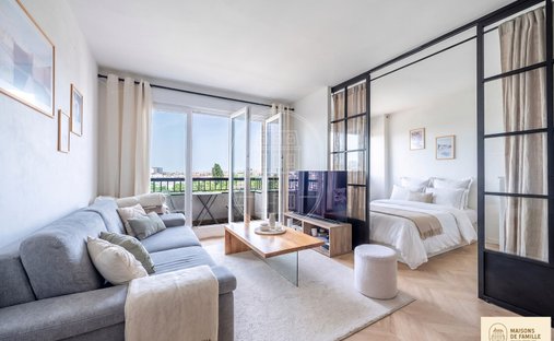 Apartment in Batignolles-Cardinet, Paris 17e Arrondissement, Paris 1