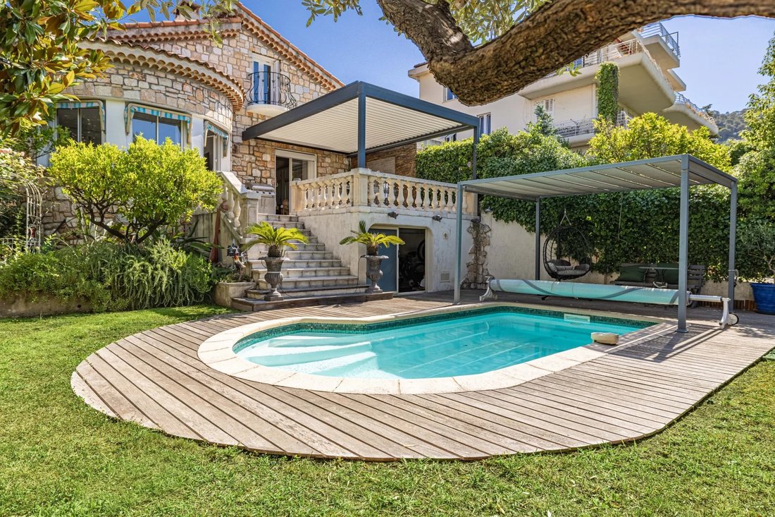 House in Nice, Provence-Alpes-Côte d'Azur, France 1 - 18907331