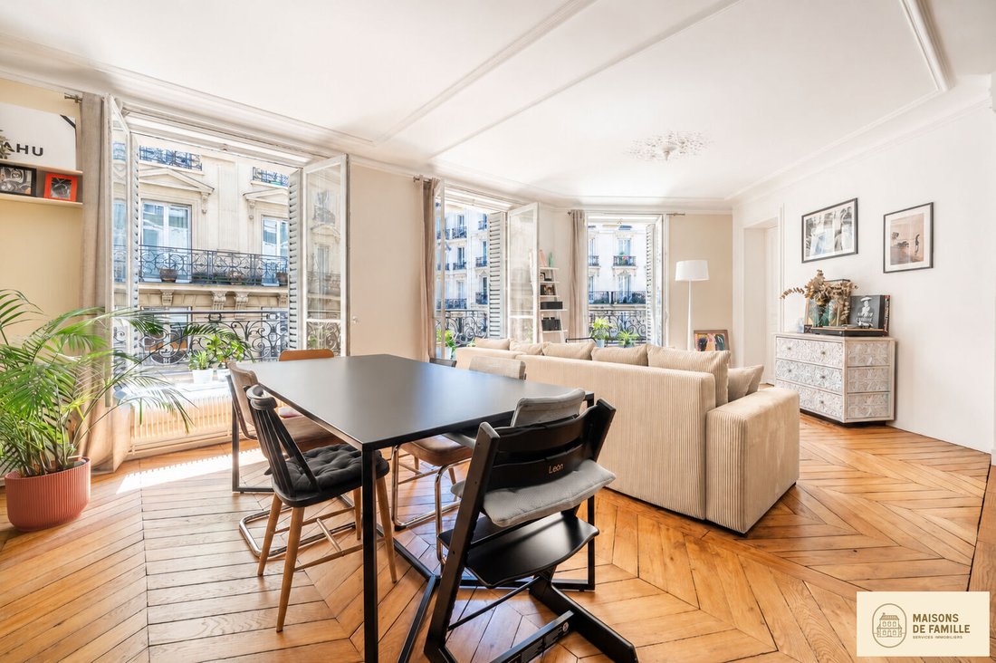 Appartamento a Trudaine-Maubeuge, Paris 9e Arrondissement, Parigi 4 - 18914750