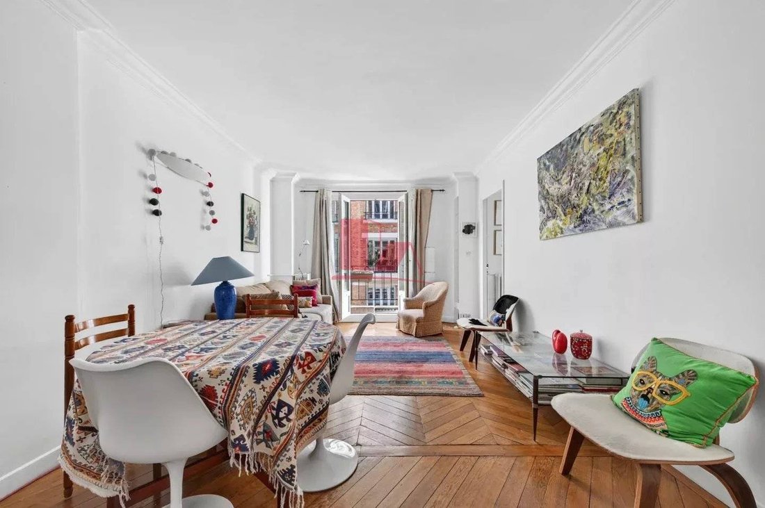 Apartment in Espaces Jeunes, Issy-les-Moulineaux, France 4 - 18915841