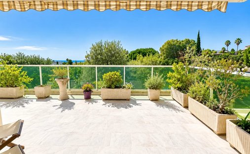 Appartement à La Constance-Le Puy, Antibes, France 1
