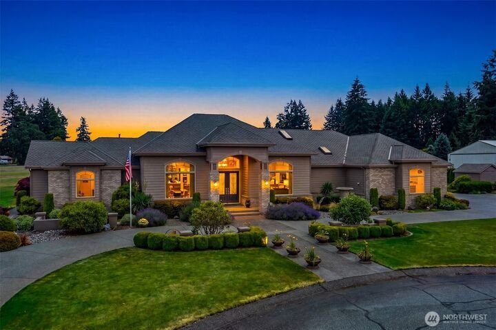 House in Yelm, Washington, United States 1 - 18921619