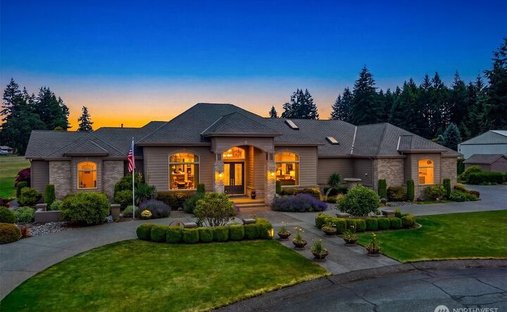 House in Yelm, Washington, United States 1