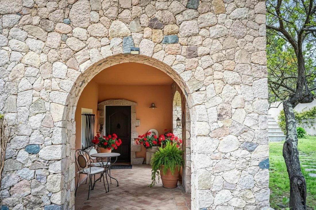 Villa in Lecci, Korsika, Frankreich 2 - 17967045