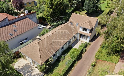 Villa in Mareil-Marly, Ile-de-France, France 1