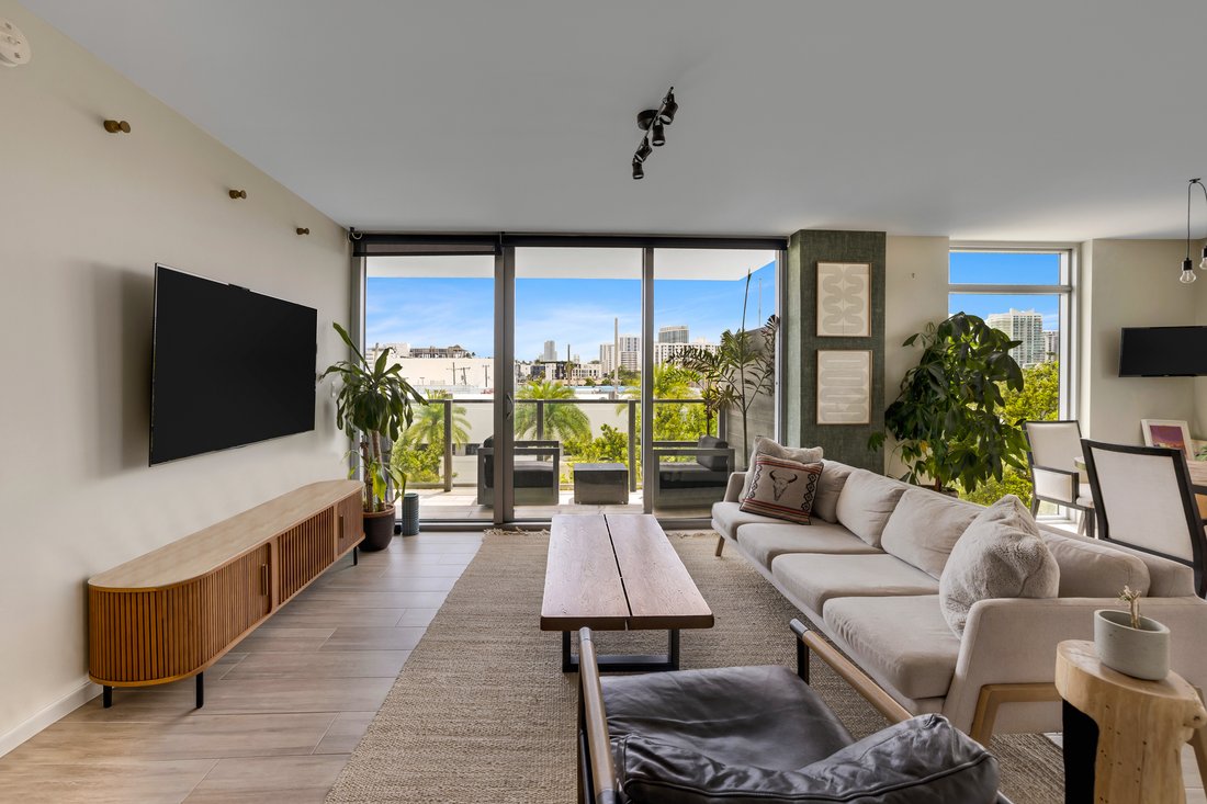 Condo in Miami Beach, Florida, United States 1 - 18913419