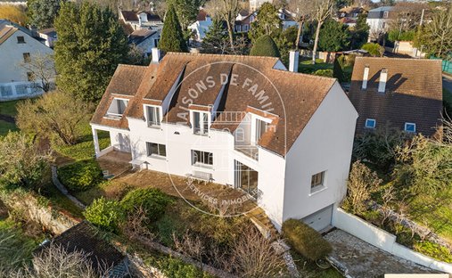Villa in Centre Ville - Jonchère, Bougival, France 1