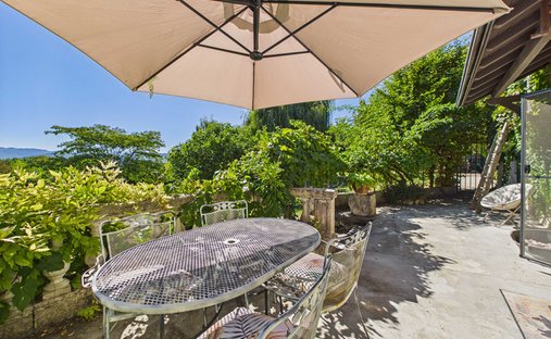 Villa in Ceyzerieu, Auvergne-Rhône-Alpes, France 1