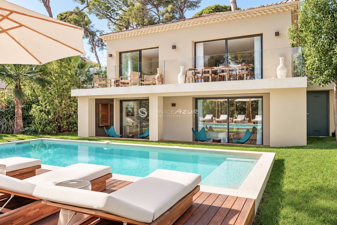 Villa in Vieille Ville, Antibes, France 2 - 18917596