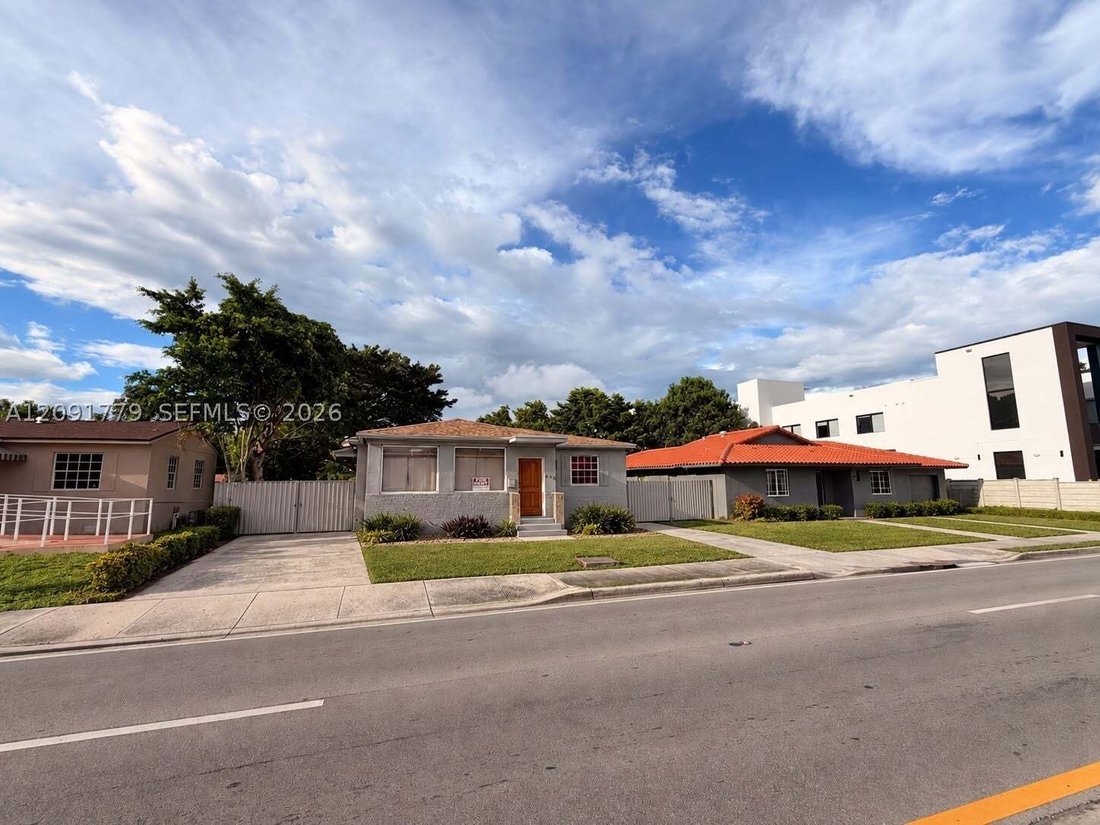 Casa a Hialeah, Florida, Stati Uniti 4 - 18909737