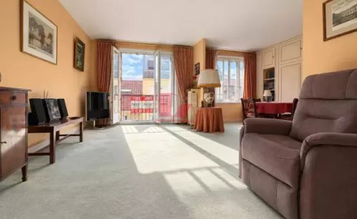 Appartement à Insurrection, Vanves, France 1