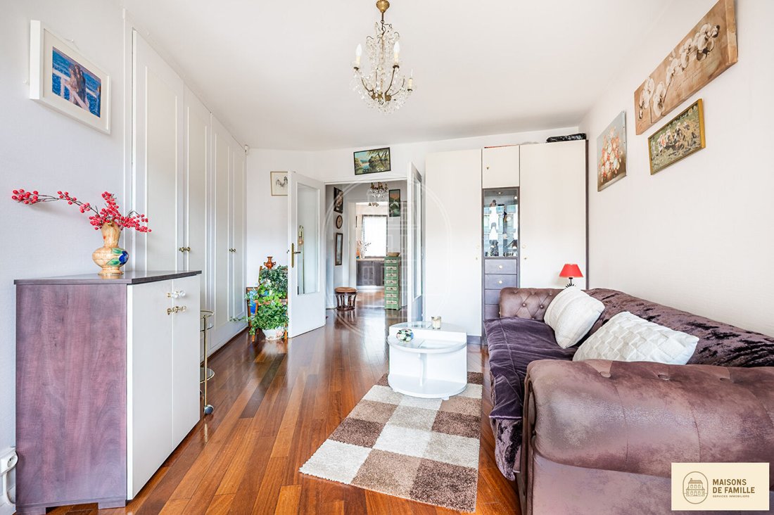 Apartment in Grandes Carrières-Clichy, Paris 18e Arrondissement, Paris 5 - 18914761