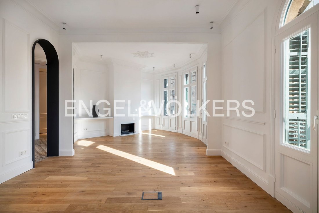 Apartment in Eixample, Barcelona, Spain 2 - 18909677