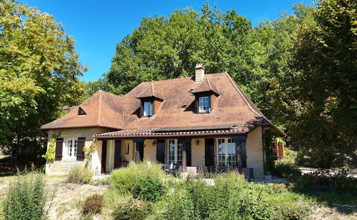 Villa in Audrix, Nouvelle-Aquitaine, France 1