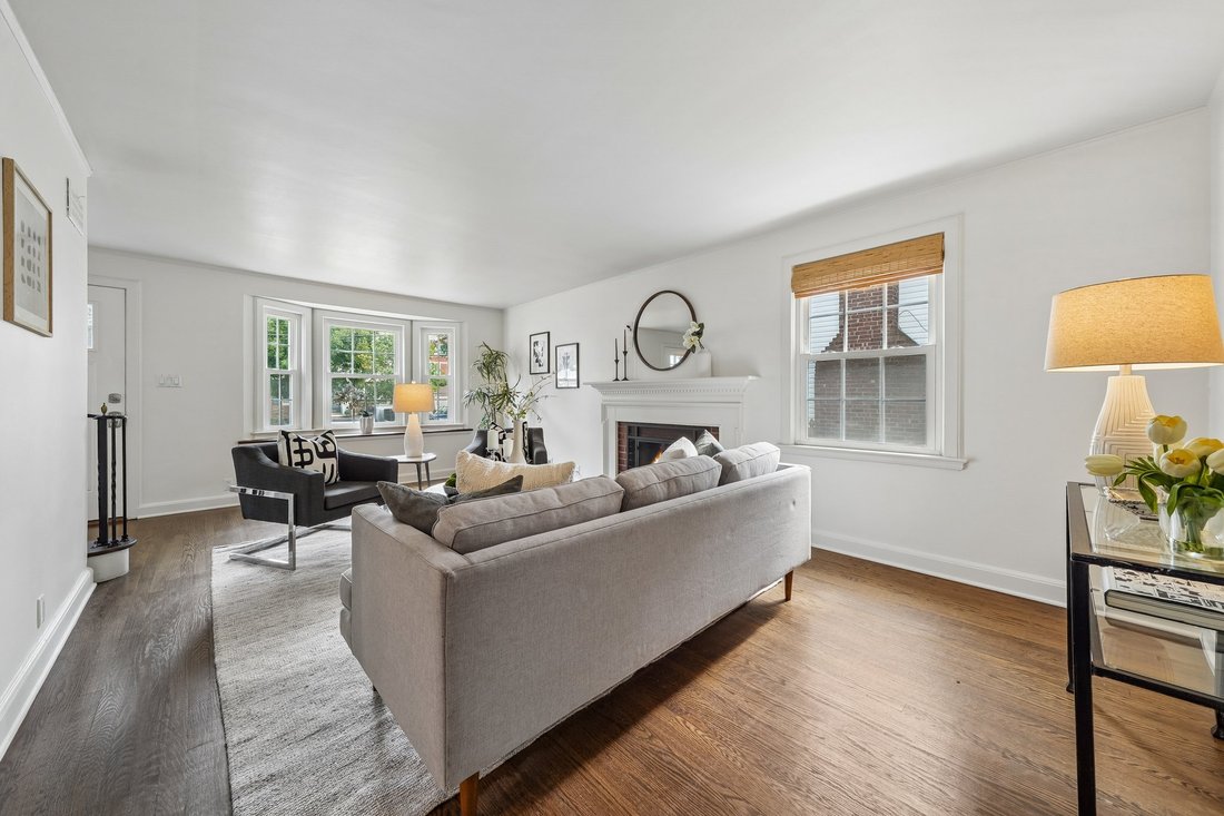 House in Bloomfield, New Jersey, United States 3 - 18906759