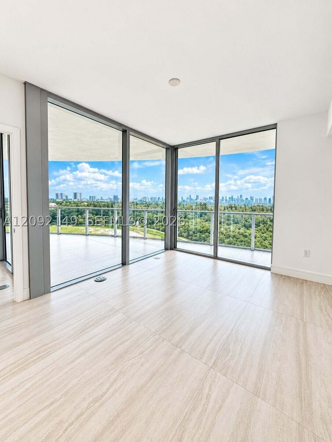 Condo in North Miami Beach, Florida, United States 5 - 18917091
